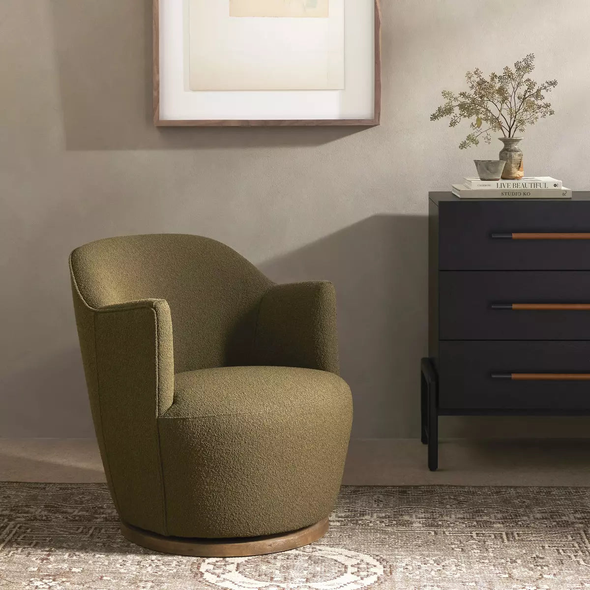 Annabella Swivel Chair