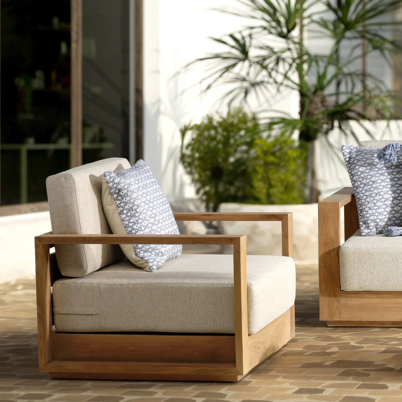 Dane Outdoor Sofa Chair