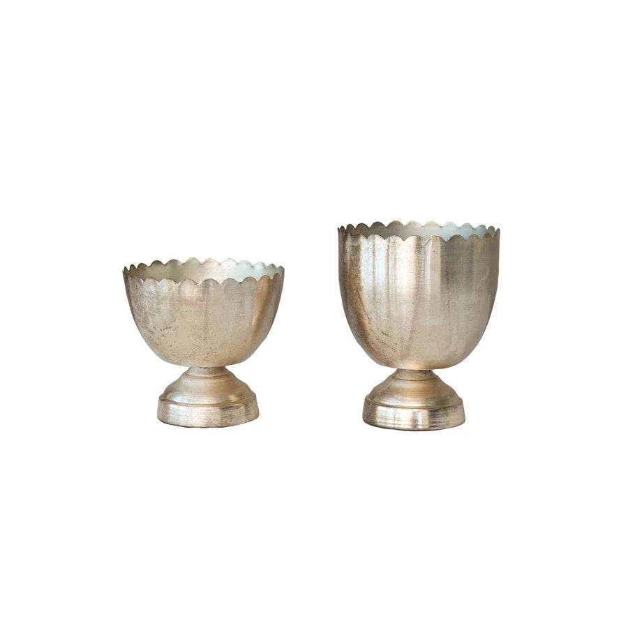 SM Metal Footed Bowl with Scalloped Rim