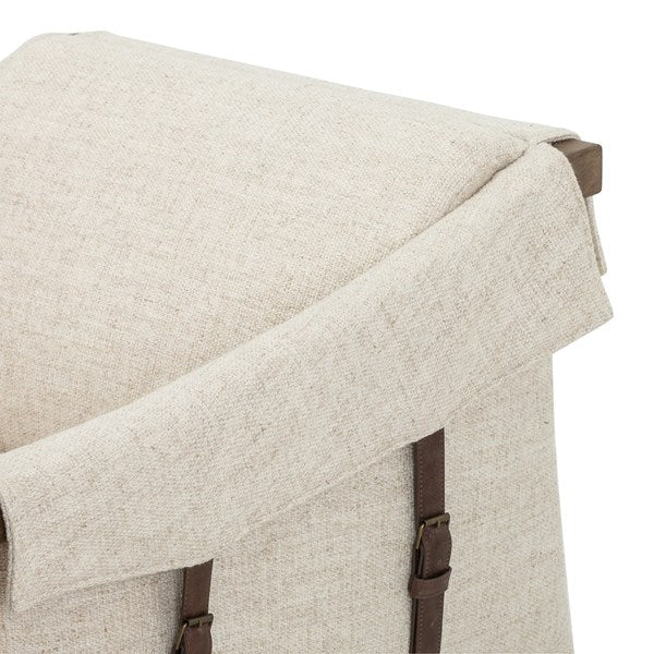 Bay accent chair