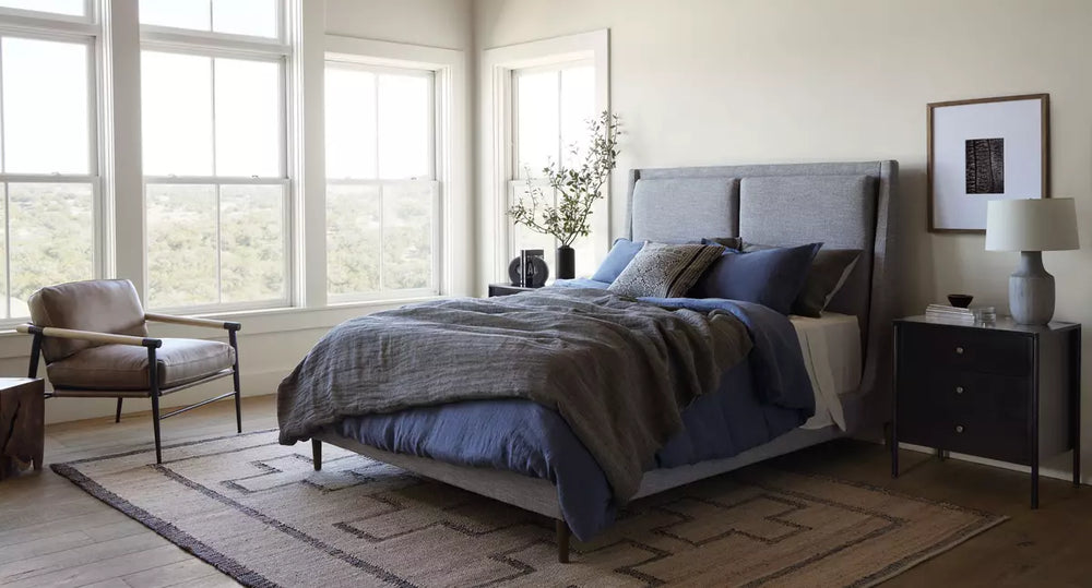 
                  
                    Paxton Bed, Grey
                  
                