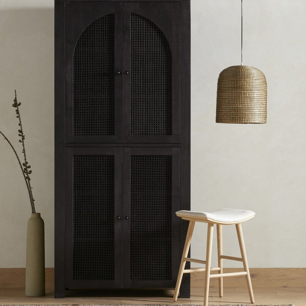 
                  
                    Uma counter stool
                  
                