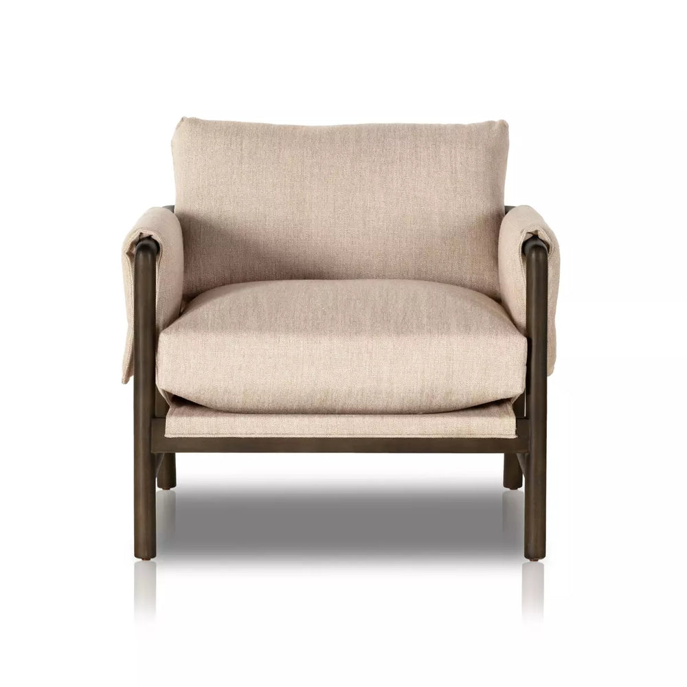 
                  
                    Harri Chair
                  
                