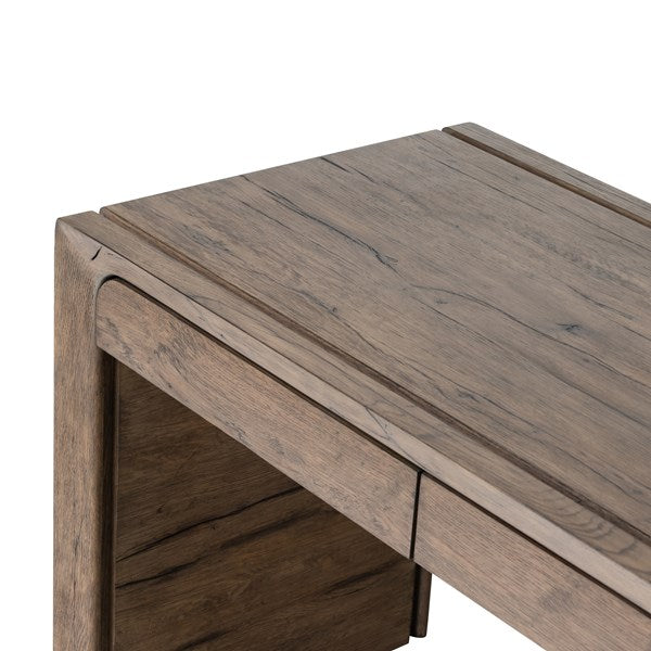 
                  
                    Gene Desk
                  
                