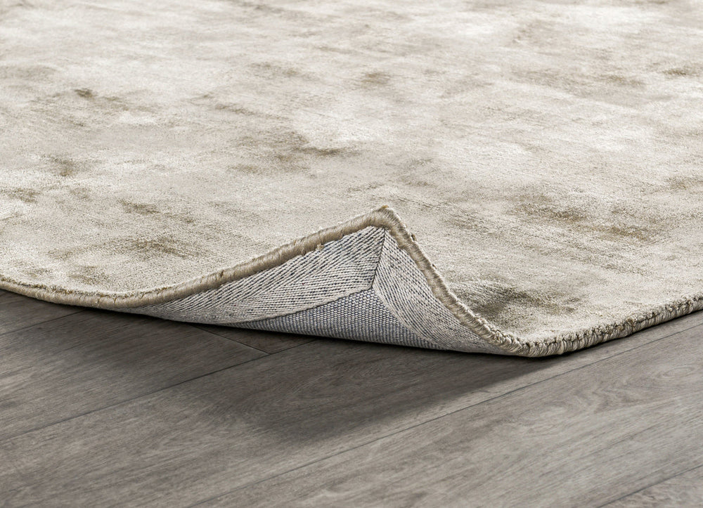 
                  
                    Ben Rug, Sand
                  
                