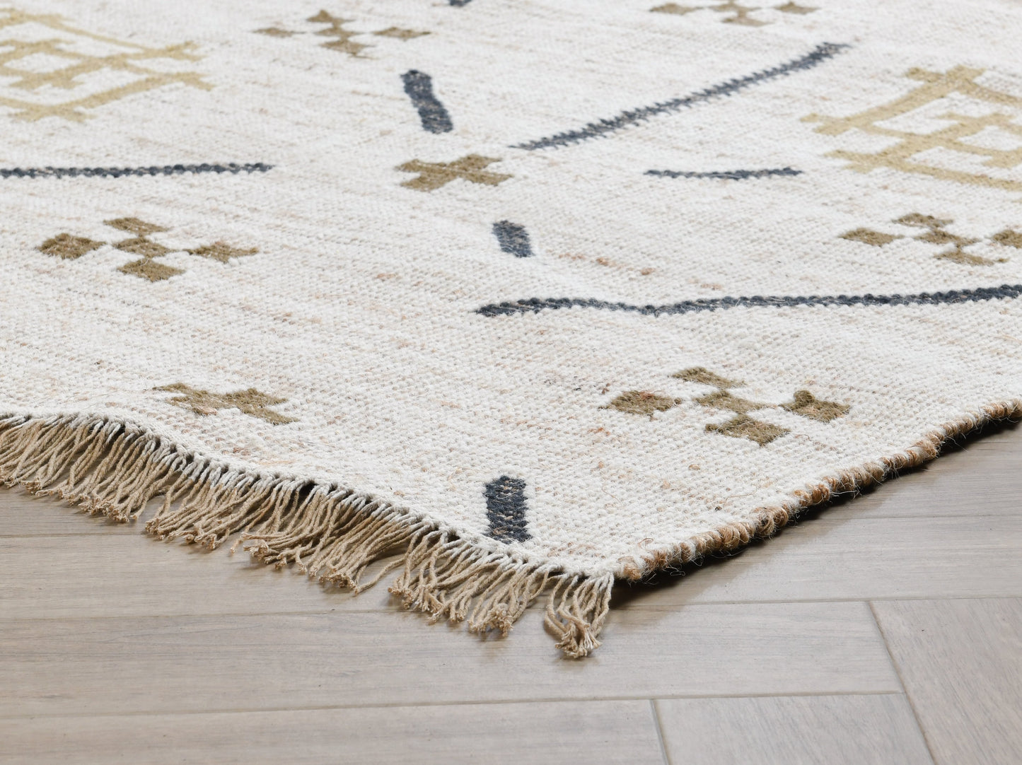 Bella Rug, Ivory