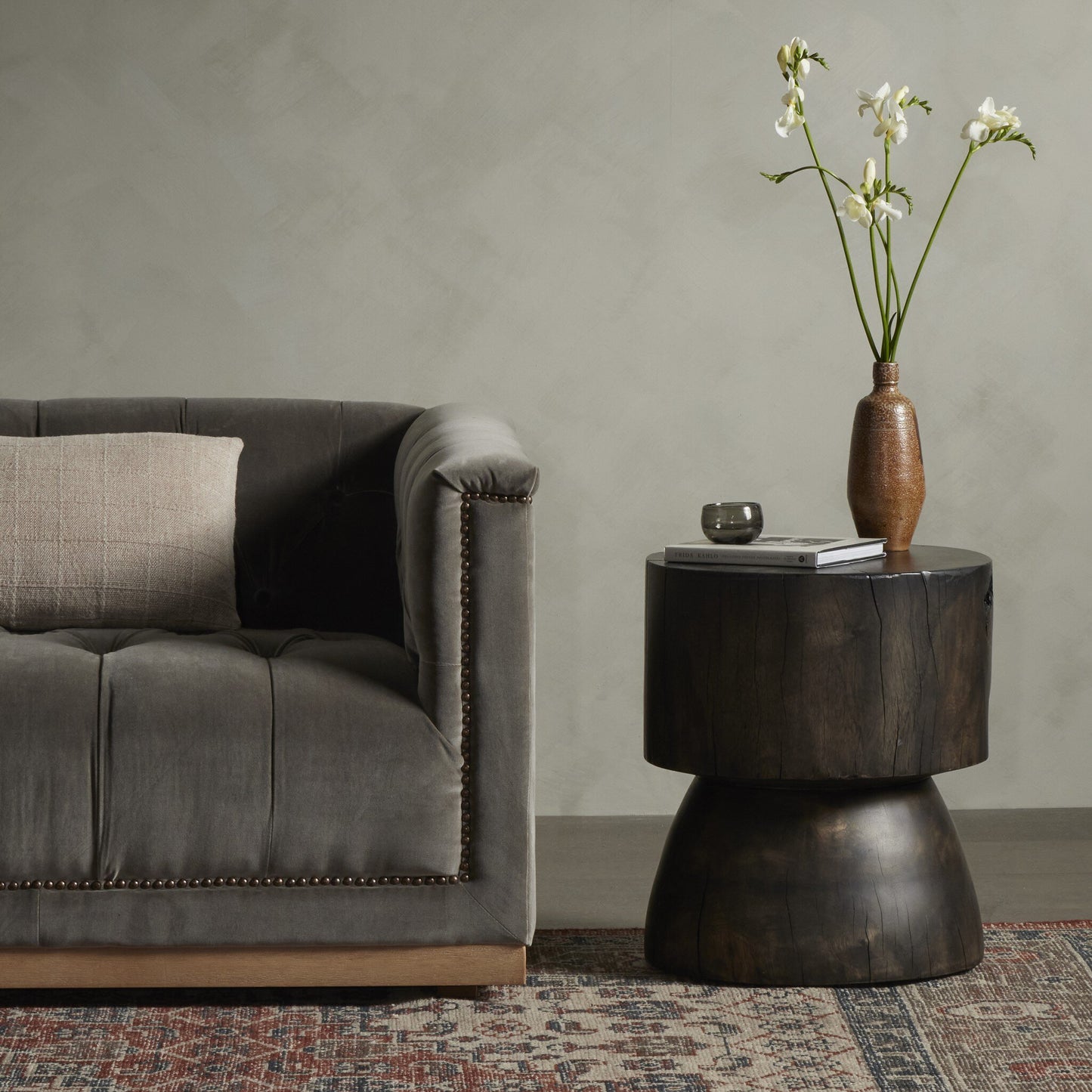 Thornwick End Table - Rubbed Black