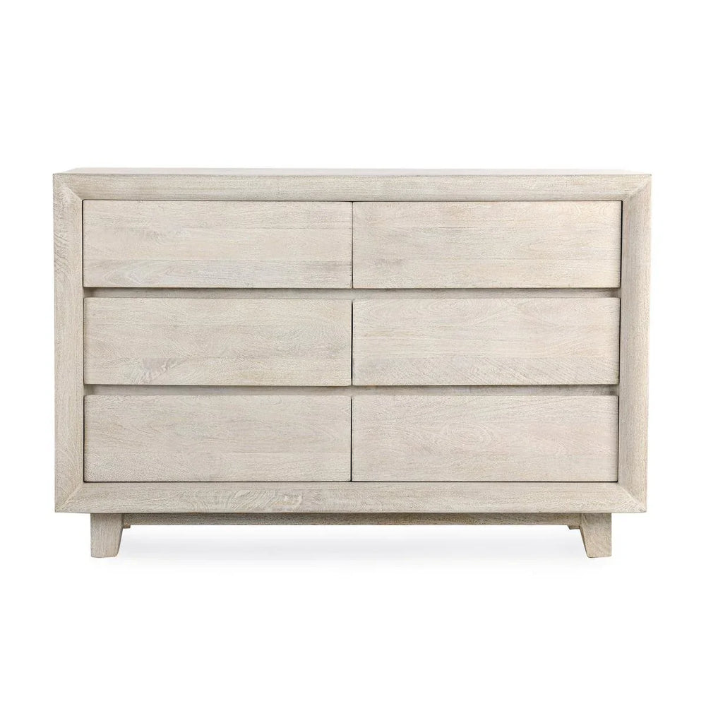 Remi Dresser