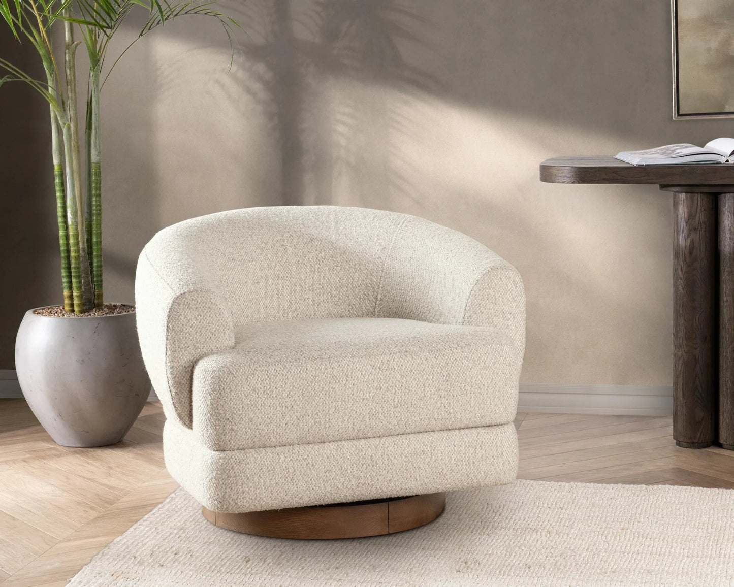 Cora Swivel Chair