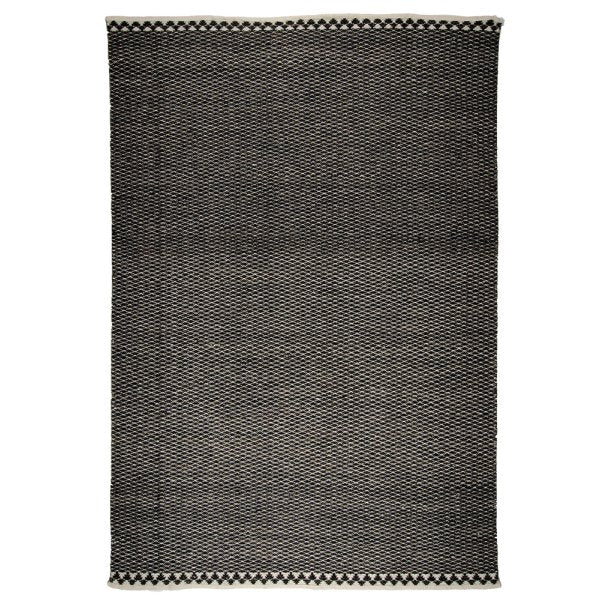 5x7.7 Opal Rug, Black/White