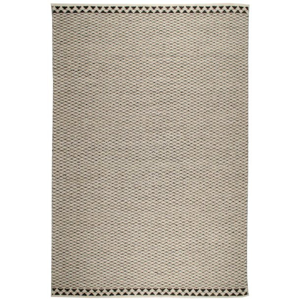 5x7.7 Opal Rug, Black/White