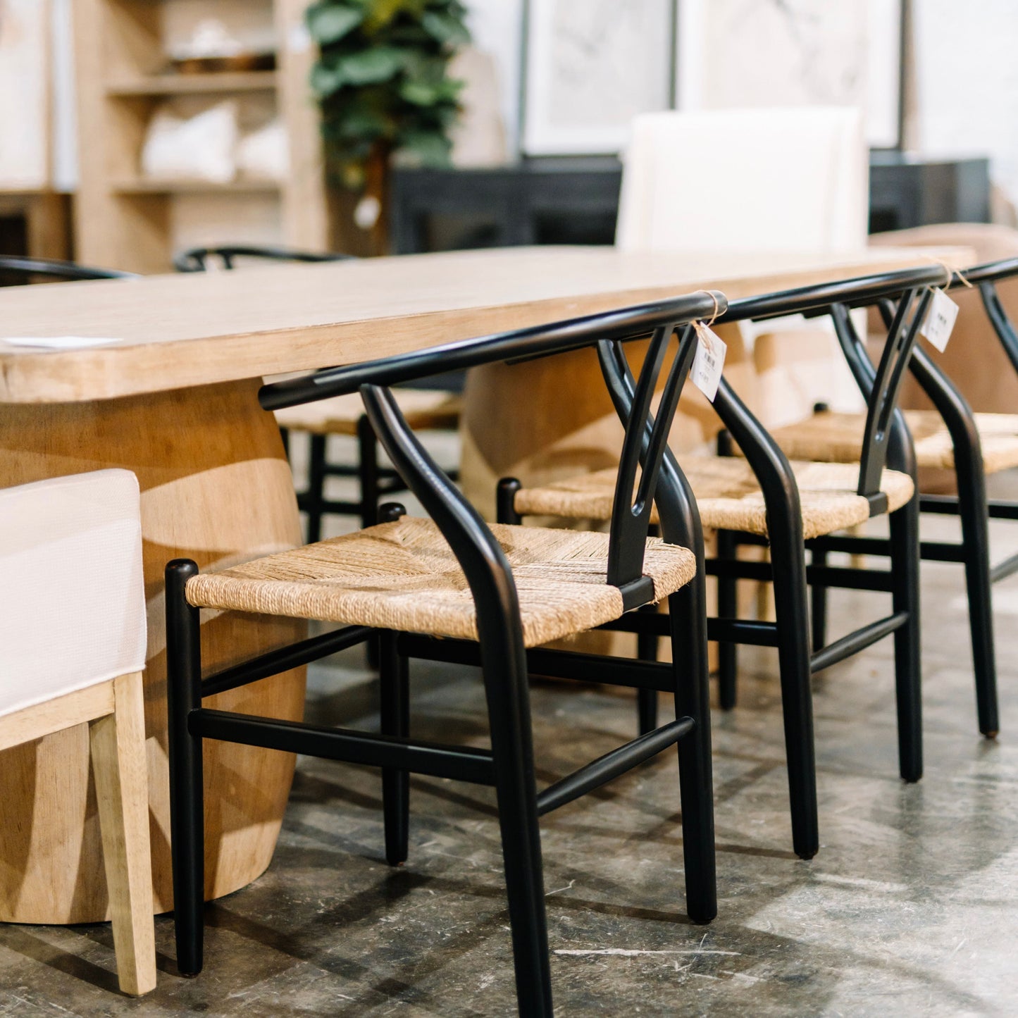 Moy Dining Chair, Black