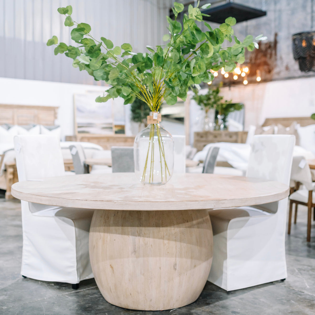 Beli 72" Dining Table
