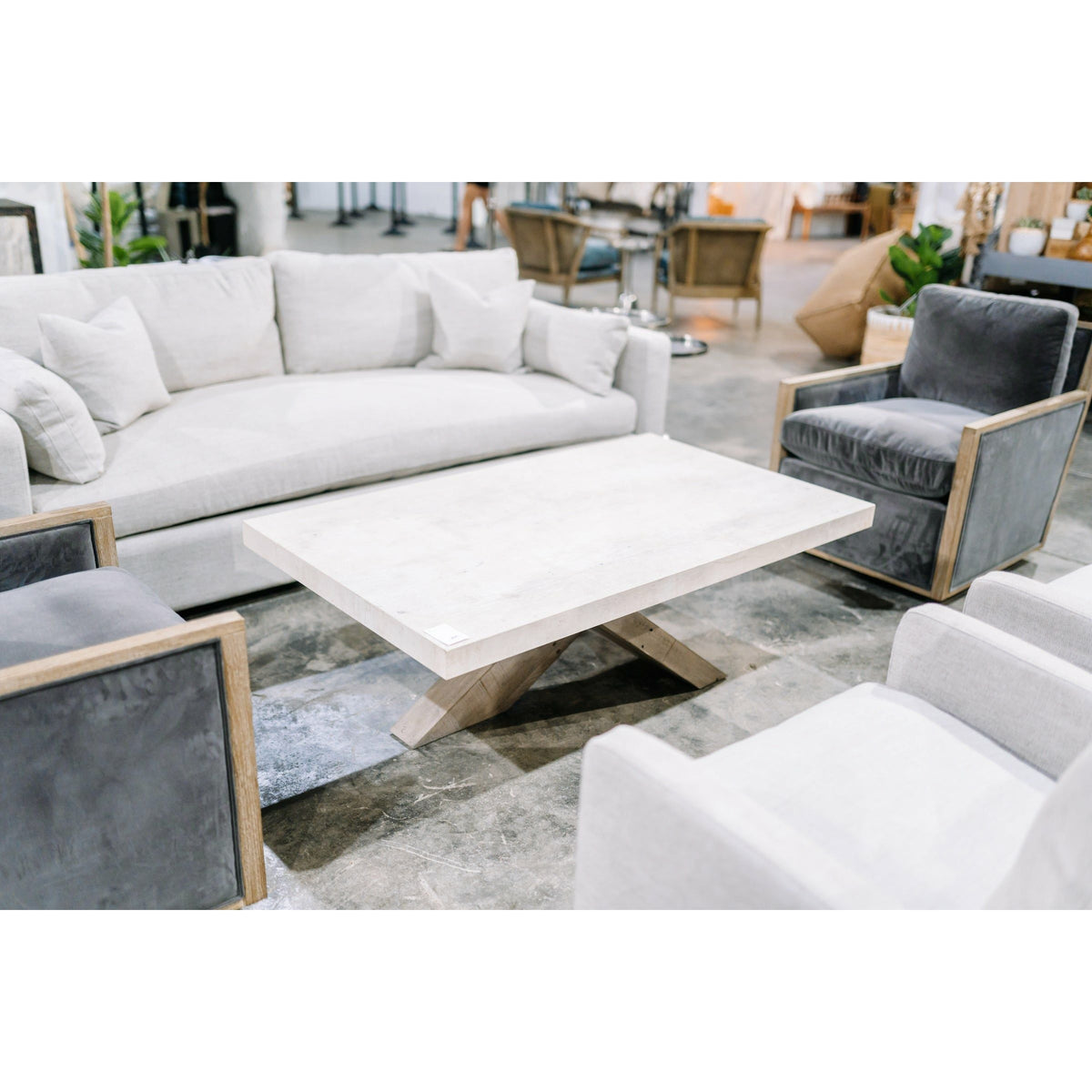 Dur Coffee Table
