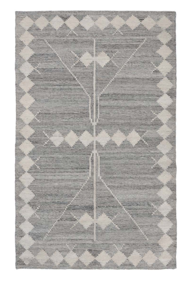 Odyssey 9x12 Indoor/Outdoor Rug, Gray Multi