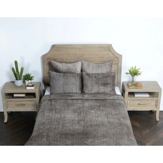 Bari Velvet King Quilt, Desert
