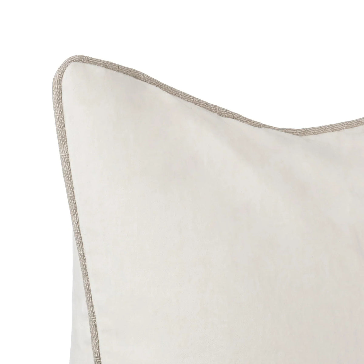 SLD Heirloom Velvet 18x18 Pillow, Ivory