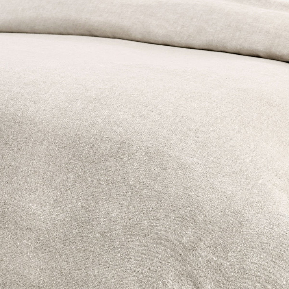 
                  
                    Thomas King Duvet Set
                  
                