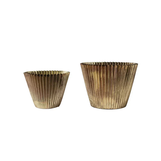 SM Metal Fluted Planter