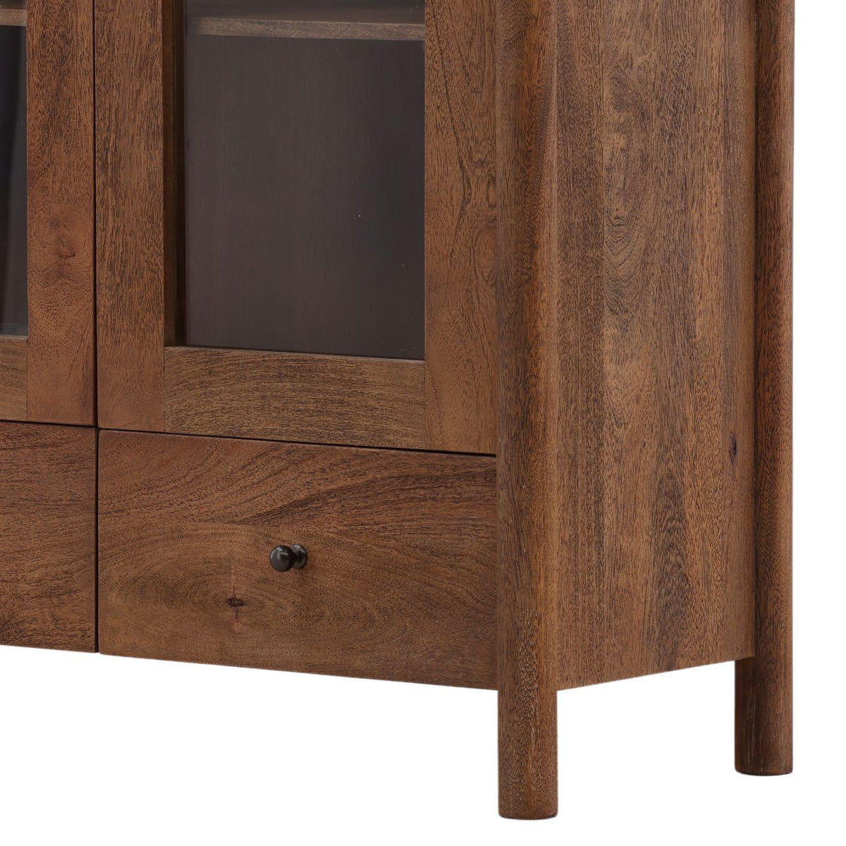 Reiko Cabinet, Brown