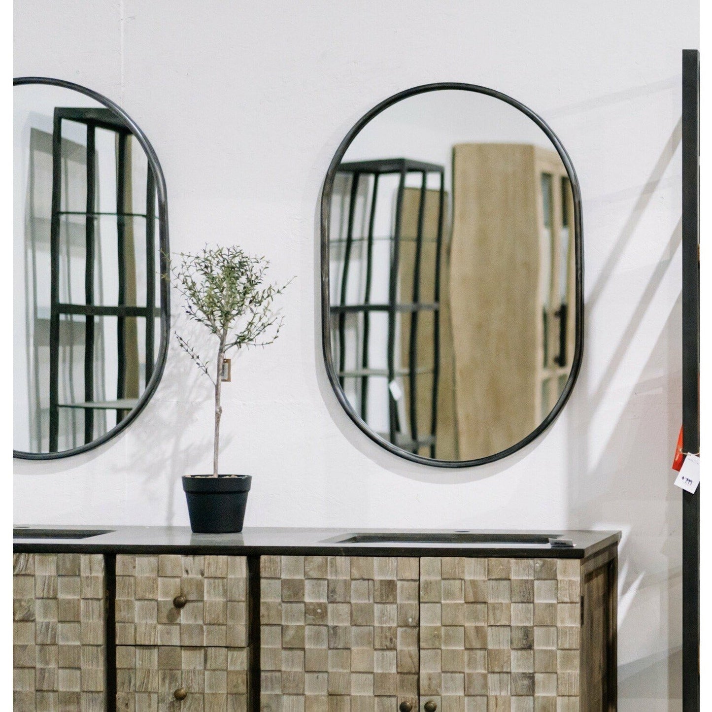 Sylv Mirror, Black