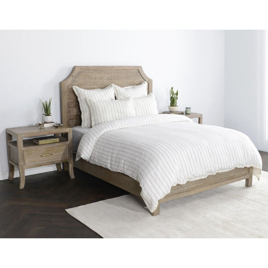 Mona Euro Sham, Ivory