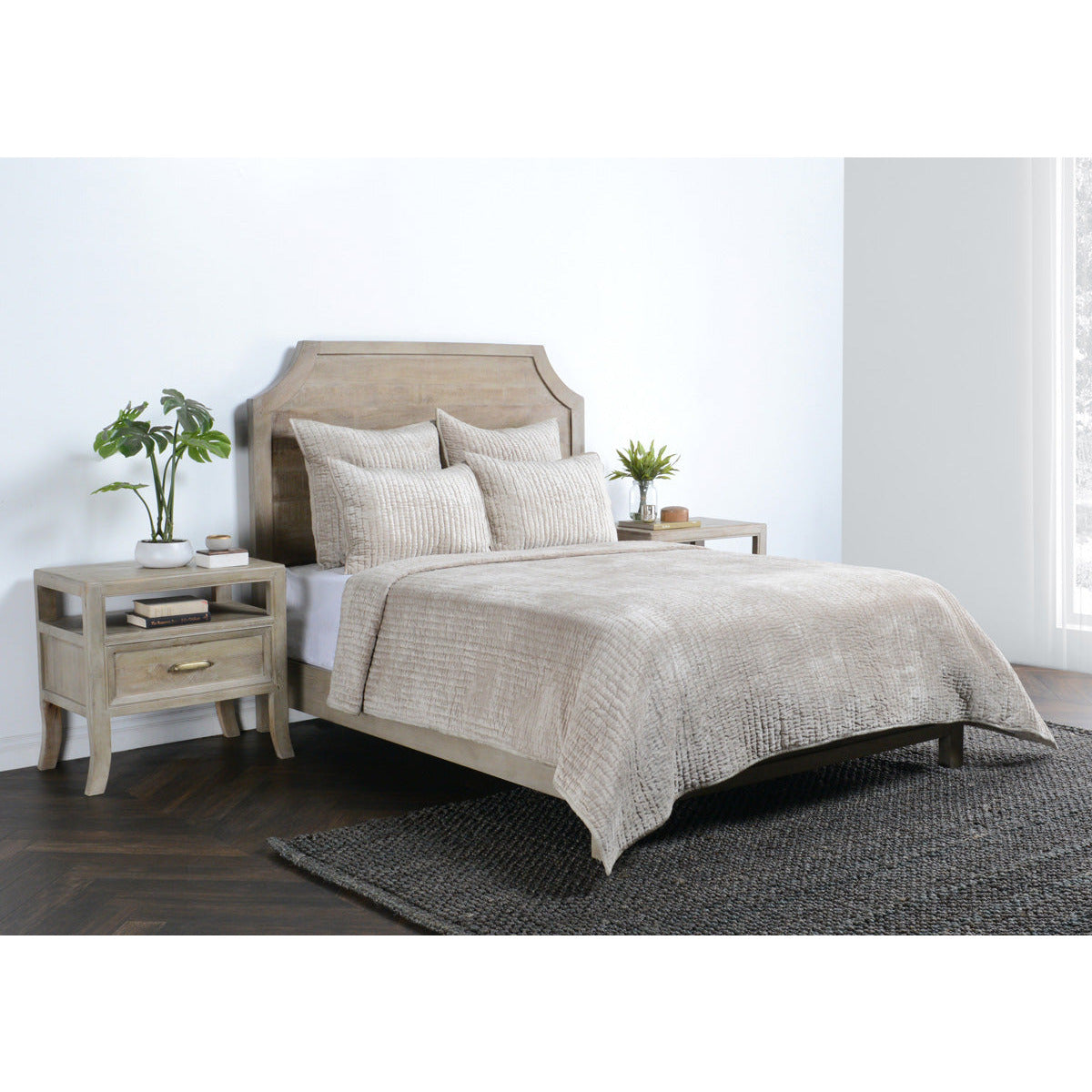 Bari Velvet King Quilt, Pebble