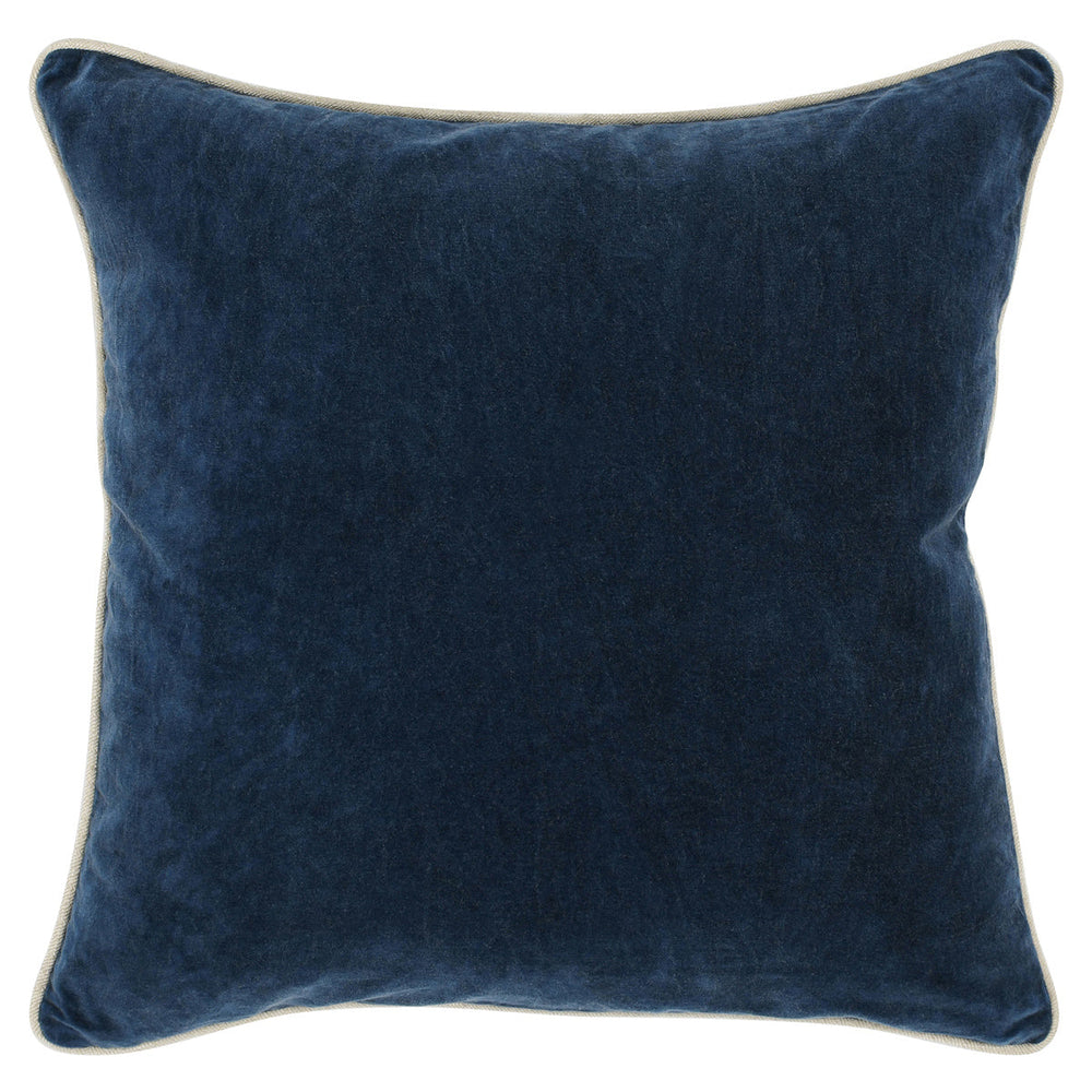 
                  
                    Velvet 22" Square Pillow
                  
                