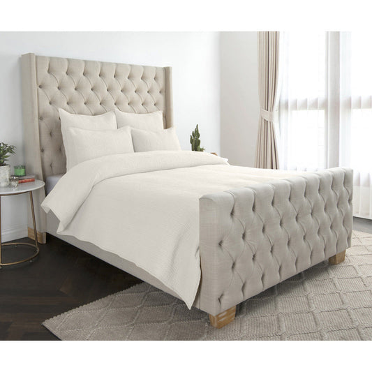 Dani King Sham, Bone