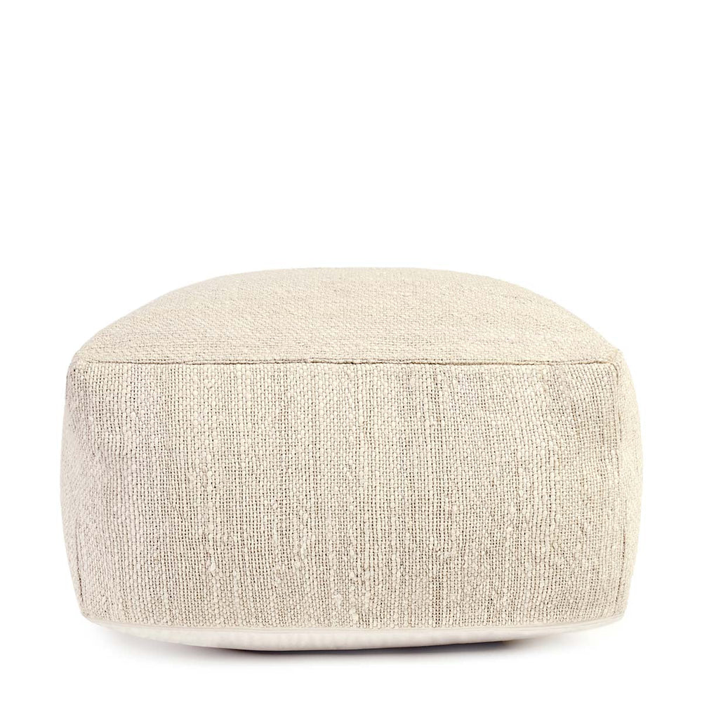 Harry Pouf, Ivory