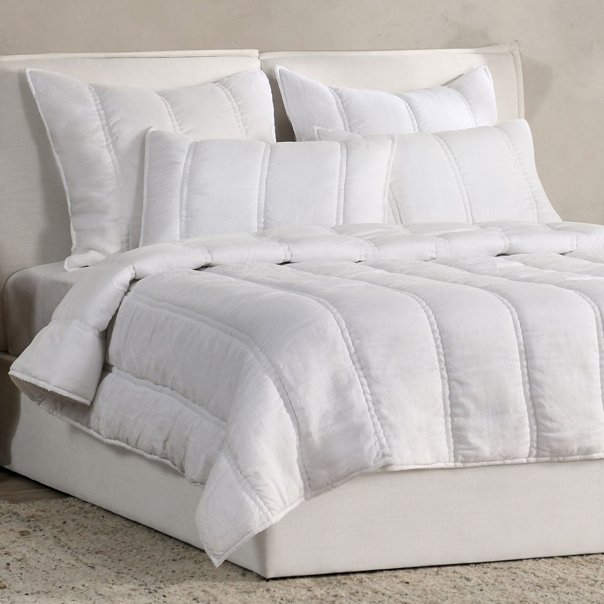 Row King Quilt, Cloud
